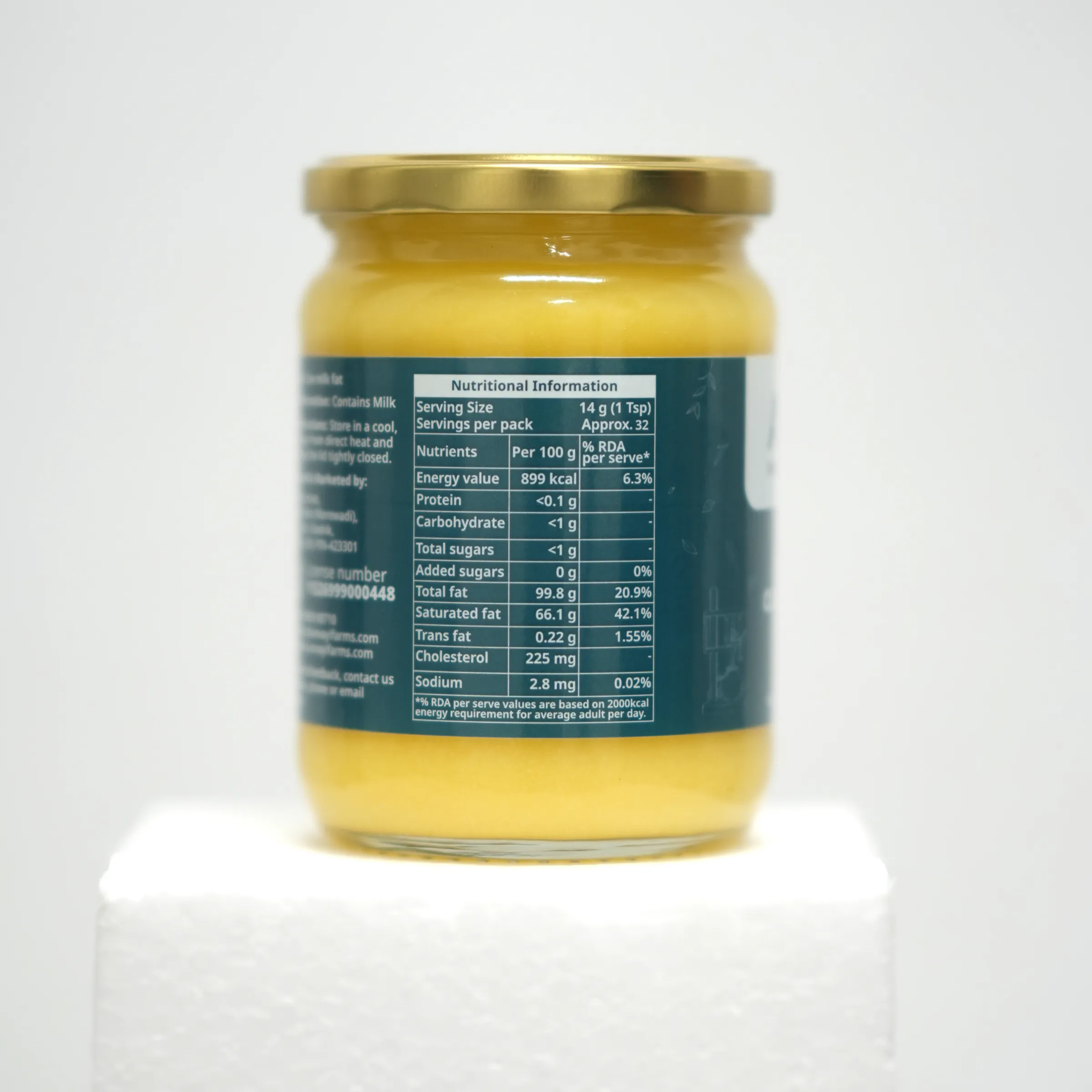 Product photograph by Zenda Studio