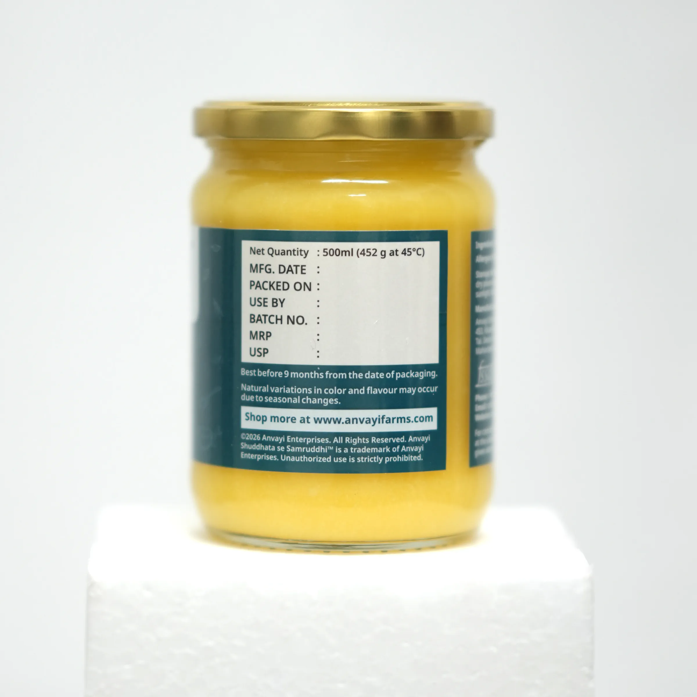 Product photograph by Zenda Studio