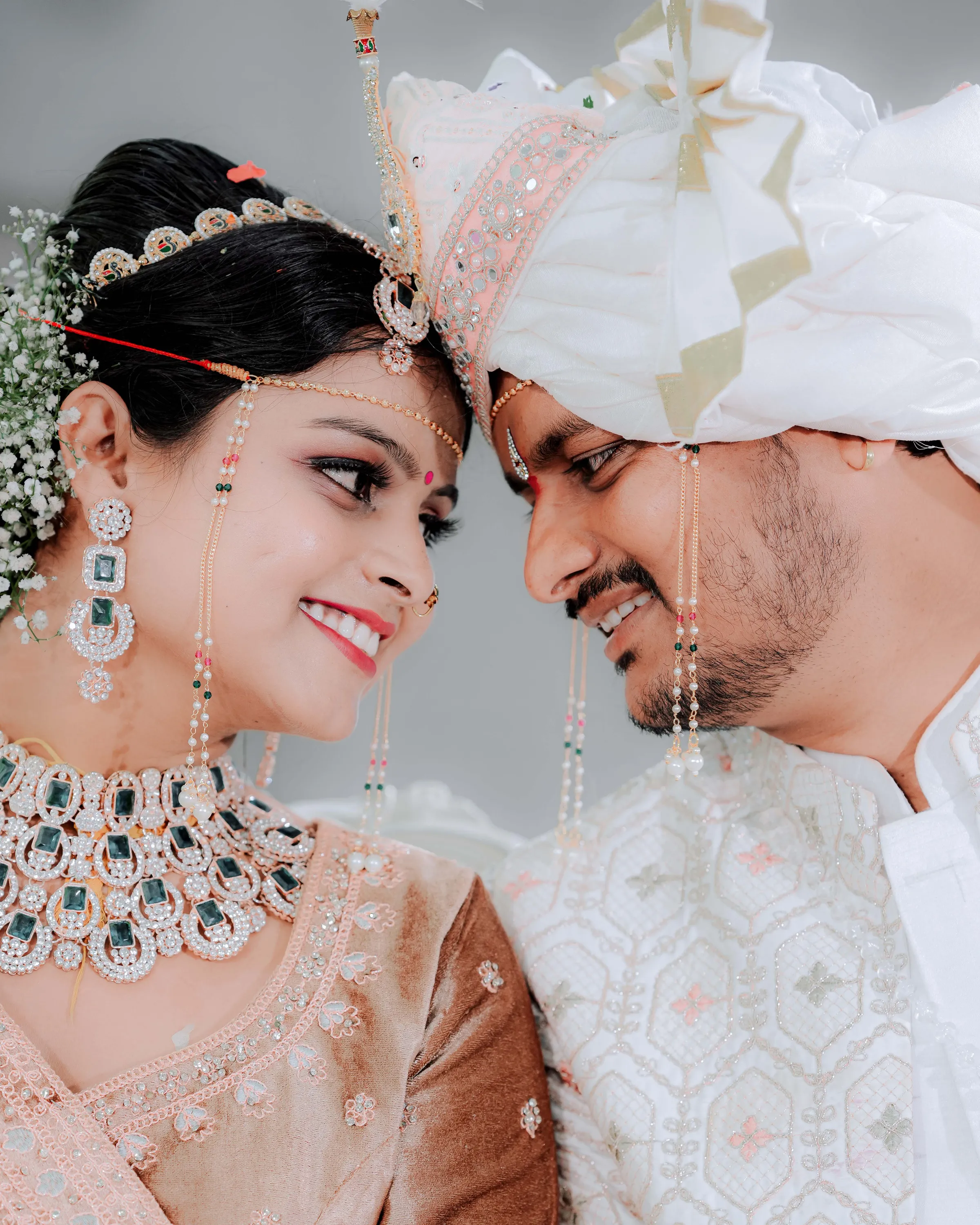 Wedding photograph by Zenda Studio