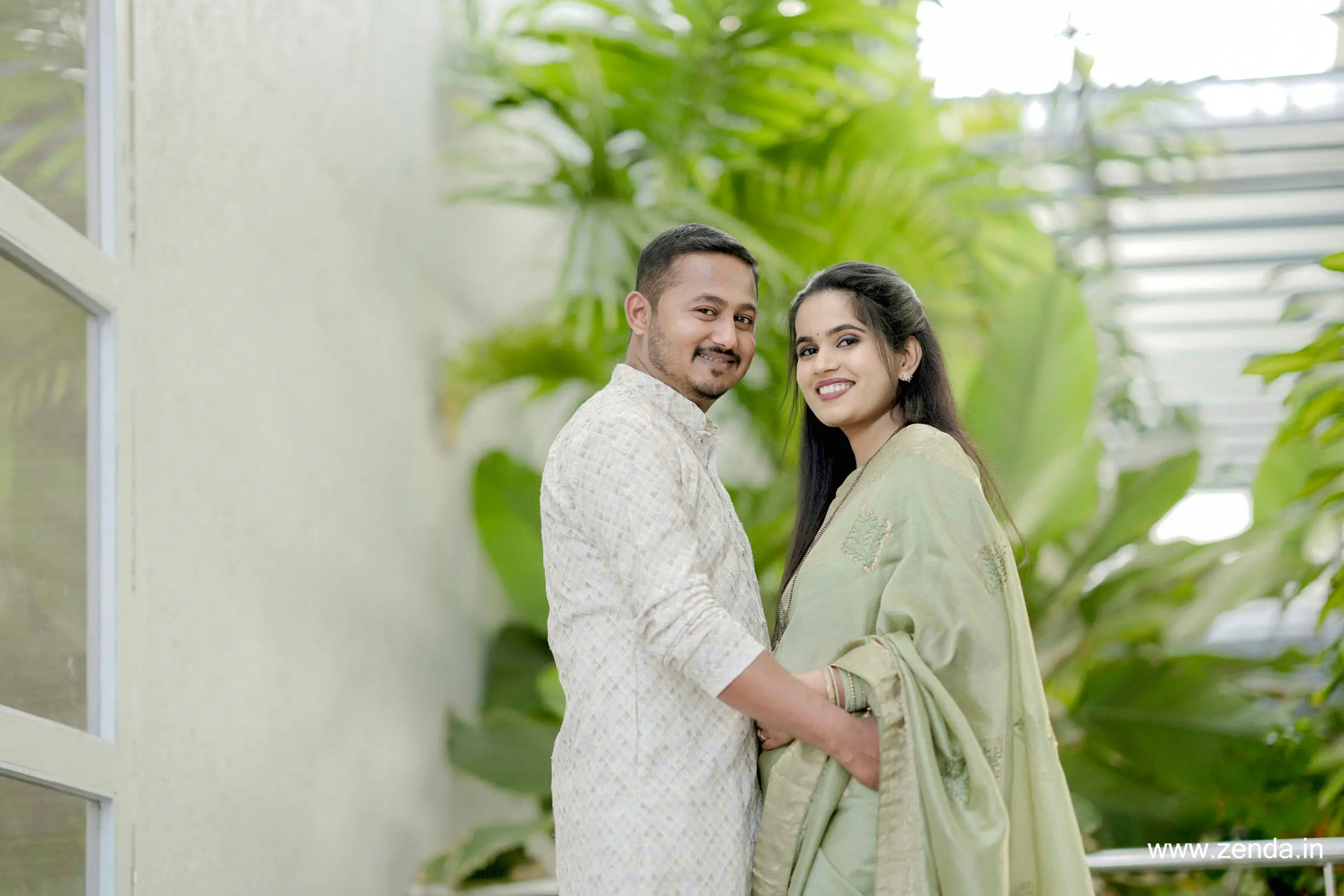 Maternity & Baby Shower photography by Zenda Studio