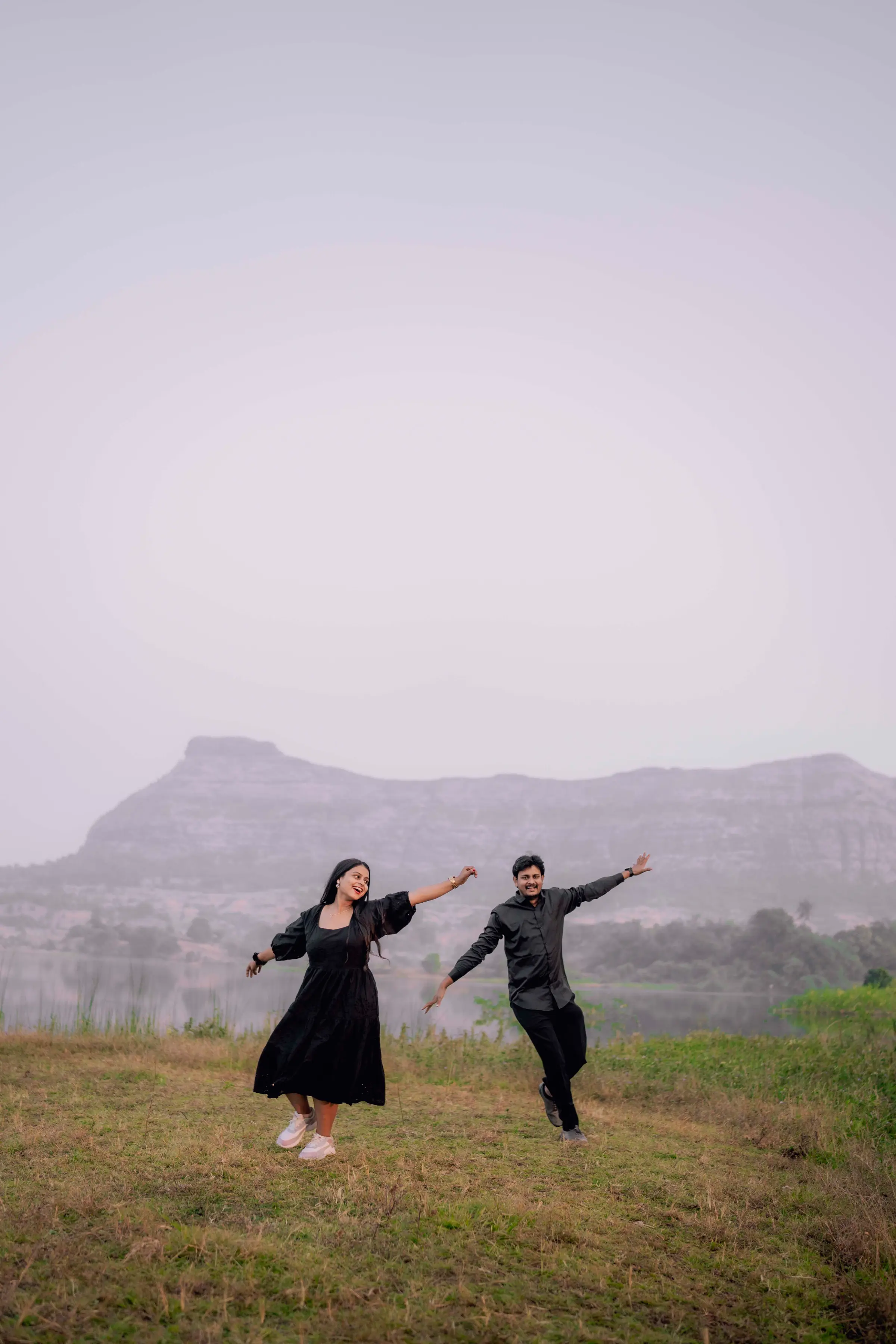 Pre-wedding photography by Zenda Studio