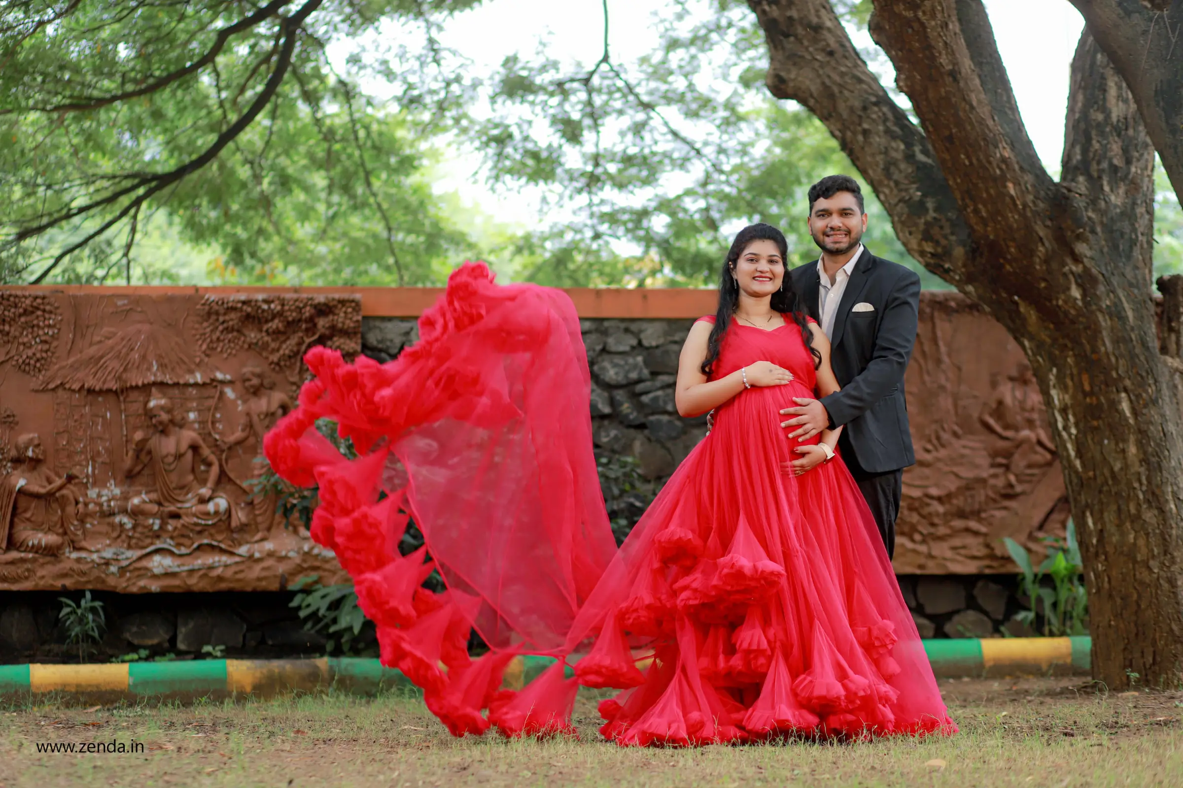 Maternity & Baby Shower photography by Zenda Studio