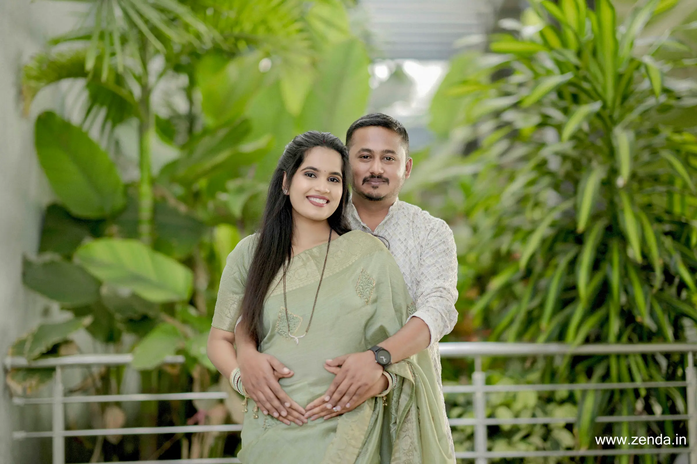 Maternity & Baby Shower photography by Zenda Studio