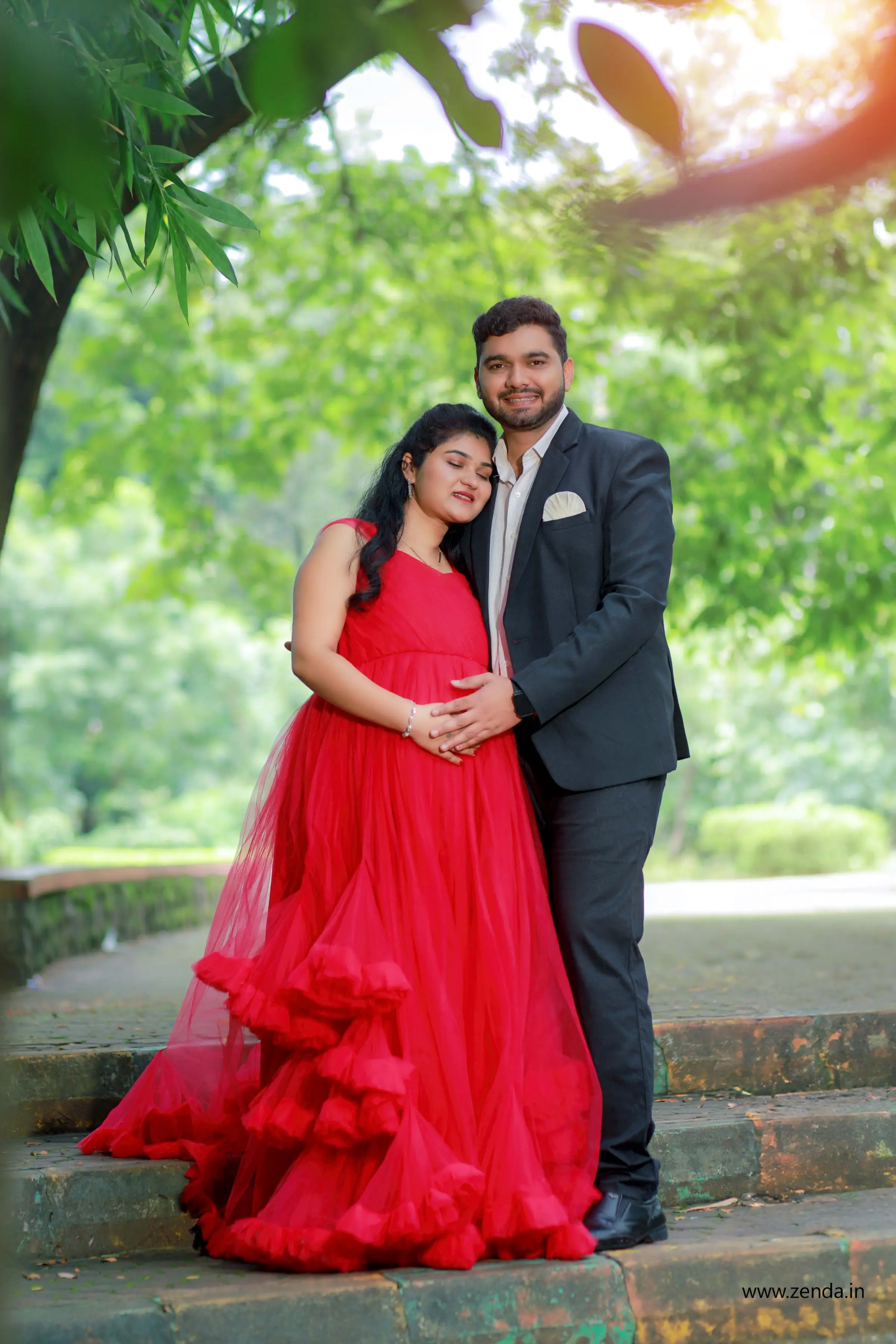 Maternity & Baby Shower photography by Zenda Studio