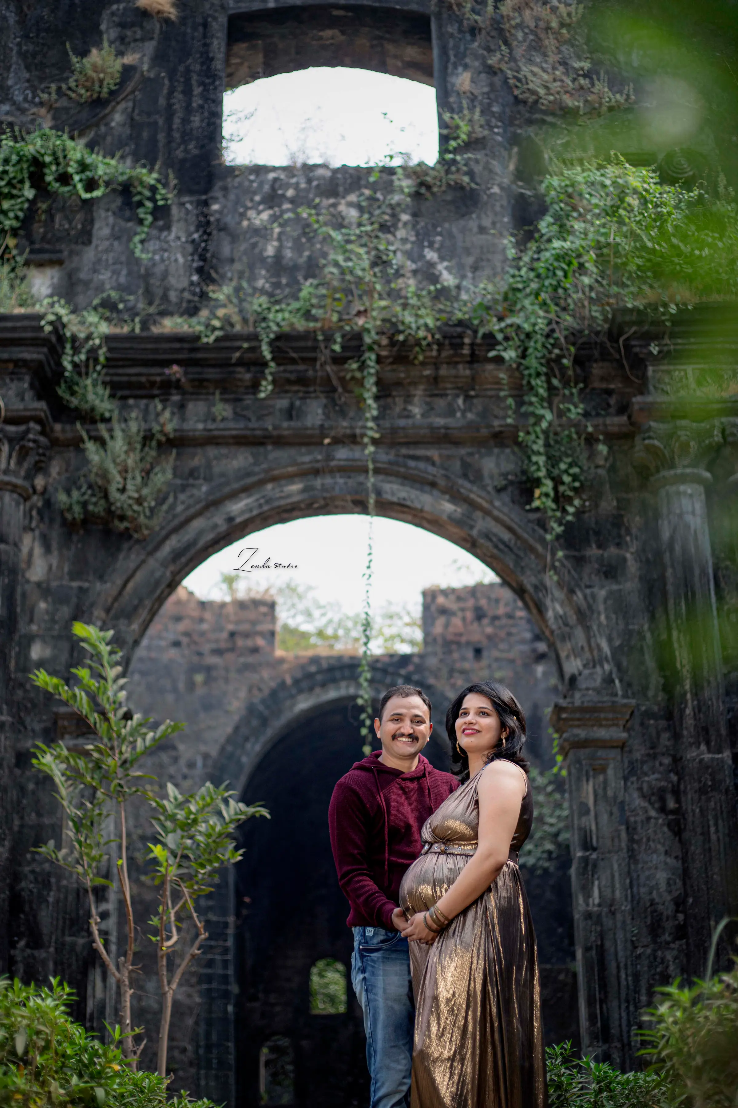 Maternity & Baby Shower photography by Zenda Studio