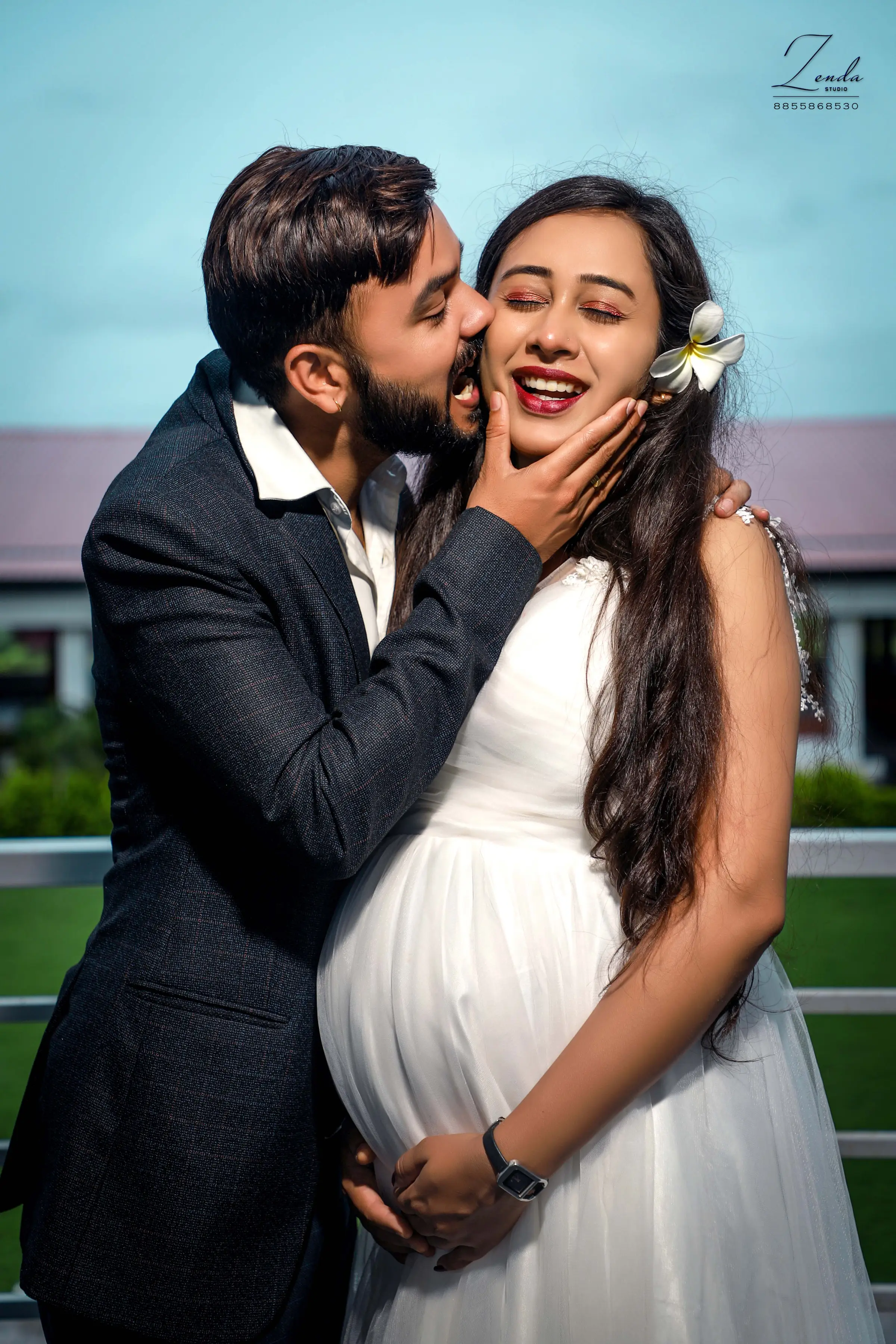 Maternity & Baby Shower photography by Zenda Studio